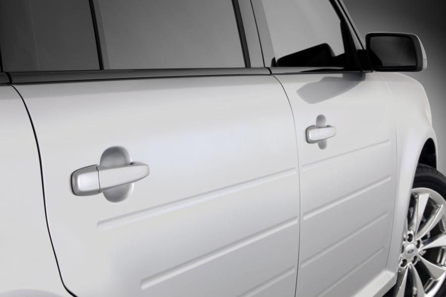  Ford Flex Titanium 2011 года  (фото 44 из 61)